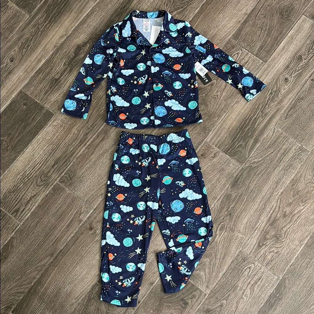 Kidtopia sleepwear Space themed Pajamas - soft
